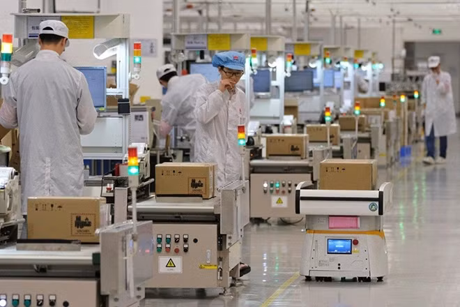 Thông tin Huawei ngừng sản xuất smartphone là thất thiệt.