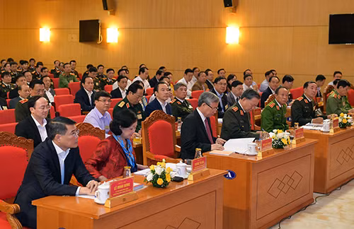 Các đại biểu dự hội nghị Các đại biểu dự hội nghị