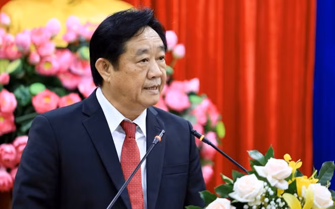 Chủ tịch UBND tỉnh Bình Dương Nguyễn Hoàng Thao phát biểu nhậm chức.