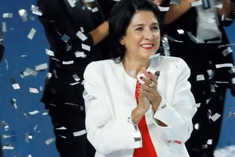 Bà Salome Zurabishvili sau khi kết quả bầu cử Tổng thống được công bố.
