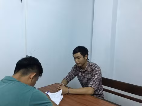 Clip đối tượng Huỳnh Khắc Vinh bị bắt tại cơ quan CSĐT Công an TP Đà Nẵng.