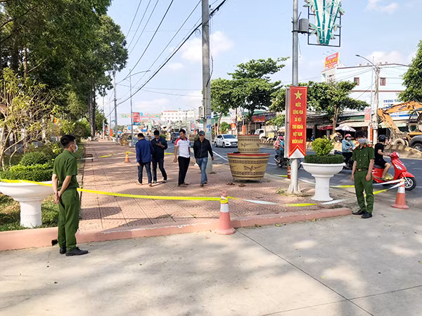 Lực lượng chức năng tổ chức khám nghiệm hiện trường