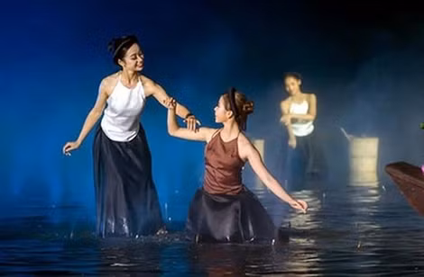 Chương trình biểu diễn thực cảnh “Tinh hoa Bắc Bộ”.
