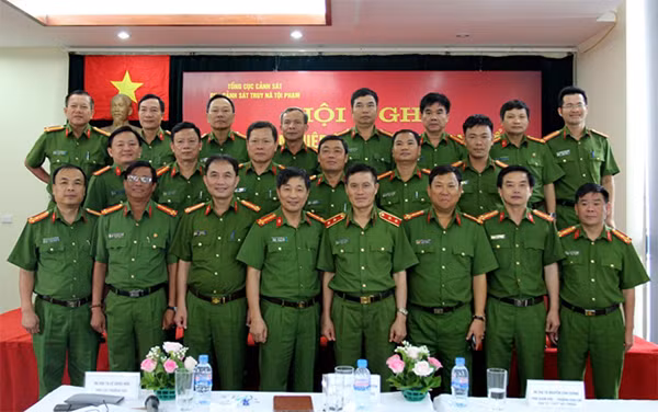 Các đại biểu tại hội nghị.