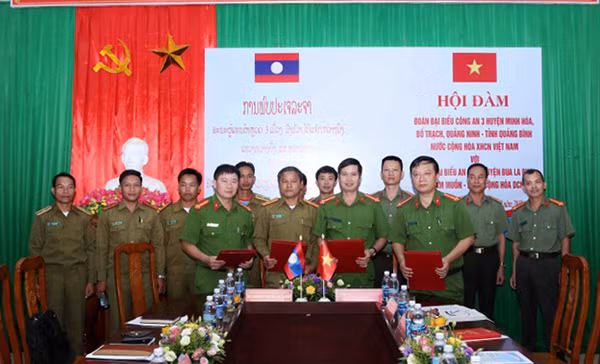 Hai bên ký biên bản ghi nhớ lần thứ 9 về việc thực hiện phoosihojwp đảm bảo an ninh biên giới trong năm 2019 Hai bên ký biên bản ghi nhớ lần thứ 9 về việc thực hiện phoosihojwp đảm bảo an ninh biên giới trong năm 2019