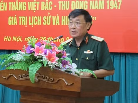 Hội thảo khoa học “Đường Hồ Chí Minh trên biển- Kỳ tích lịch sử và bài học đối với sự nghiệp xây dựng, bảo vệ Tổ quốc”. ảnh 5