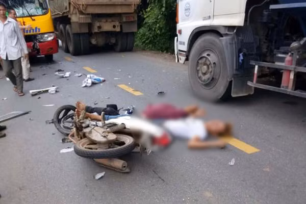 Vụ tai nạn khiến một người tử vong, một người bị thương nặng.