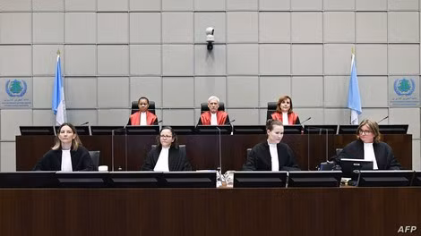 Buổi xét xử các nghi phạm ám sát ông Rafik Hariri. Buổi xét xử các nghi phạm ám sát ông Rafik Hariri.