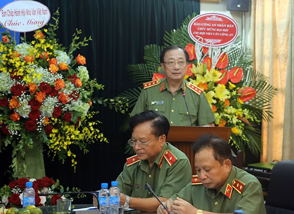 Thượng tướng, PGS.TS Nguyễn Văn Thành, Ủy viên Trung ương Đảng, Thứ trưởng Bộ Công an phát biểu chỉ đạo Đại hội