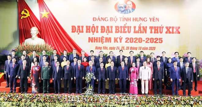 Ban Chấp hành Đảng bộ tỉnh Hưng Yên khoá XIX, nhiệm kỳ 2020-2025 ra mắt đại hội