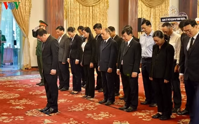 Đoàn Sở Tài nguyên và Môi trường TPHCM do ông Nguyễn Toàn Thắng làm Trưởng đoàn.