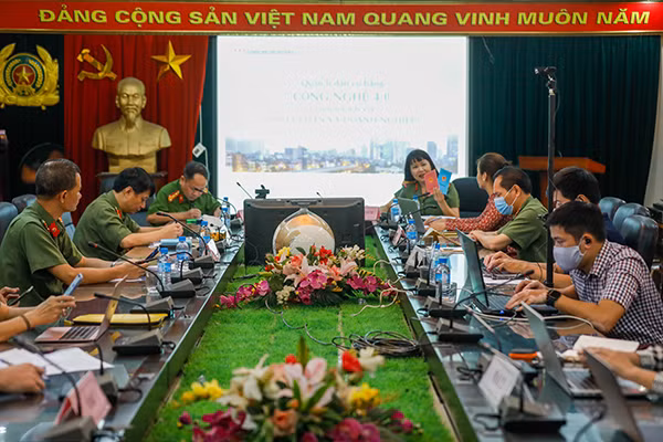 Toàn cảnh buổi Giao lưu trực tuyến. Ảnh: Phong Sơn