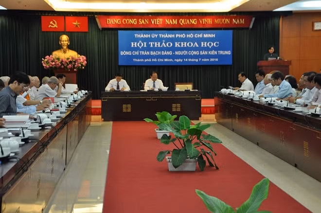 Hội thảo khoa học “Đồng chí Trần Bạch Đằng – Người Cộng Sản kiên trung”.