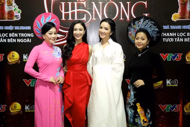 Ca sĩ Đông Đào, Hà Thu, Hoa hậu Đền Hùng Giáng My và nữ doanh nhân Trần Uyên Phương