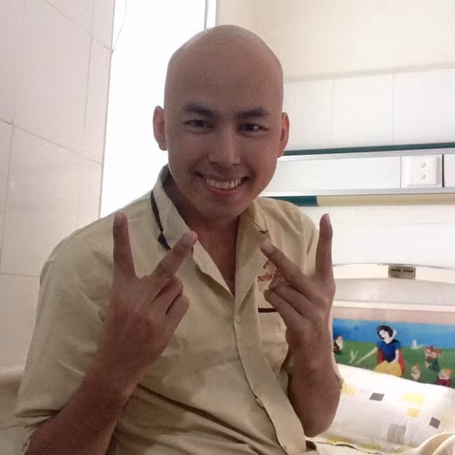 Người mẫu Duy Nhân trong những ngày cuối đời.