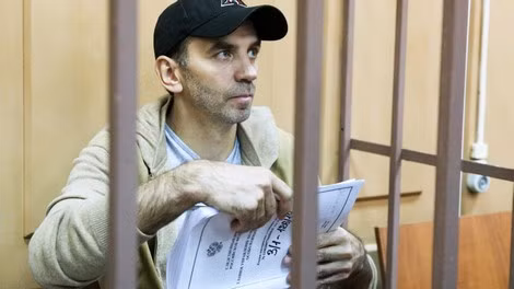 Mikhail Abyzov trong nhà giam.