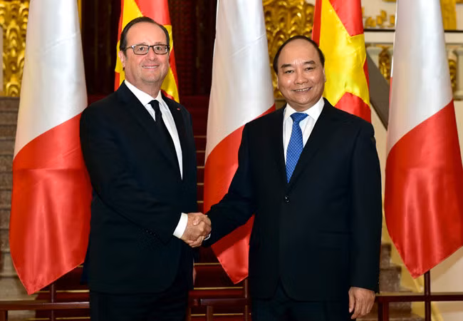Thủ tướng Nguyễn Xuân Phúc và Tổng thống Pháp Francois Hollande.