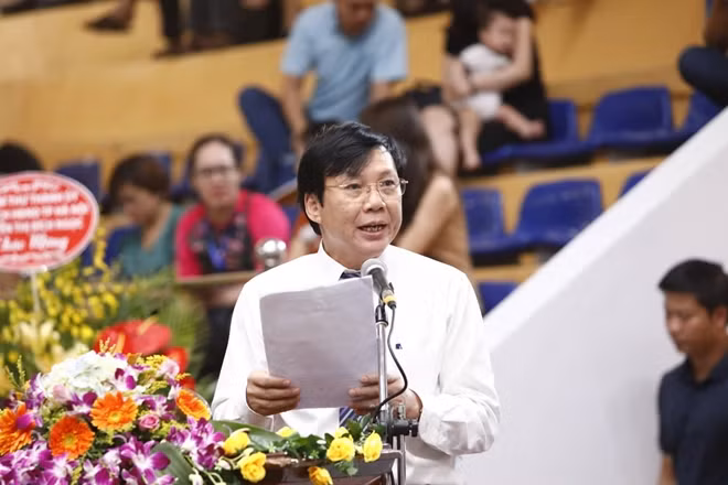 Ông Hồ Quang Lợi phát biểu tại lễ bế mạc