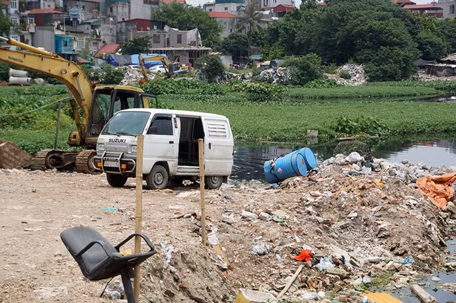 Được biết, trước sự ô nhiễm trên, từ năm 2007, dự án cải tạo hồ Linh Quang đã được thông qua. Tuy nhiên bị khó khăn về mặt tài chính nên mãi đến năm 2017, dự án cải tạo toàn bộ hồ mới được tái khởi động. Tổng mức đầu tư gần 300 tỷ đồng với thời gian dự kiến hoàn thành là năm 2019.