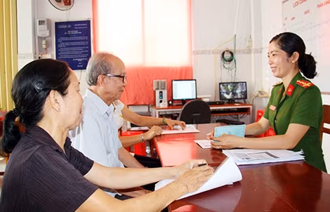 Nữ Phó trưởng Công an phường có nhiều sáng kiến hay trong công tác đảm bảo an ninh, trật tự
