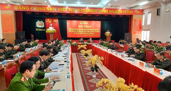 Đại biểu tham dự Hội thảo