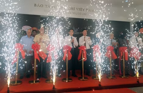 Khai trương bảo tàng Báo chí Việt Nam