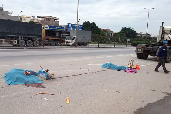 Hai nạn nhân tử vong tại chỗ.