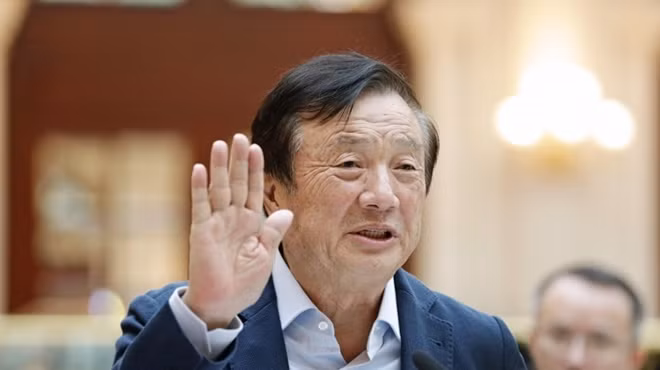 CEO Nhậm Chính Phi