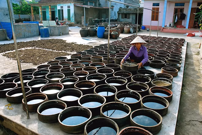 Chưa phân biệt nước mắm và nước chấm, ra quy chuẩn để làm gì?