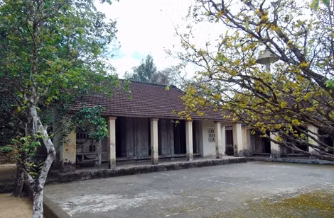 Băn khoăn du lịch làng cổ Lộc Yên