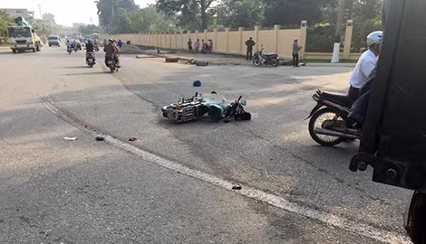 Xe máy của nạn nhân. Ảnh: Nguyễn Xuân Thuya.