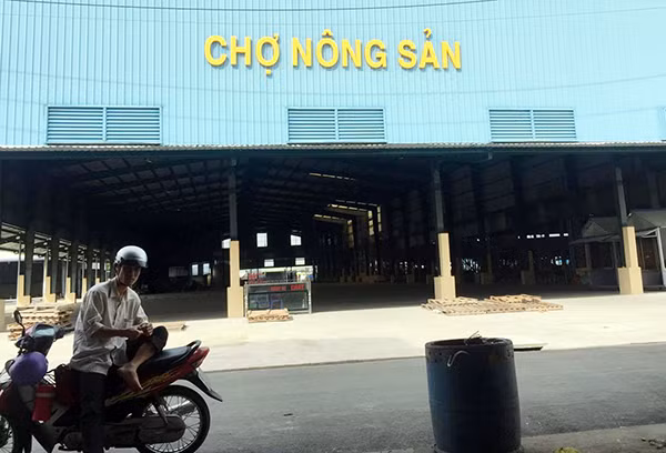 Chợ đầu mối Cái Sao được xây dựng khang trang, sạch sẽ