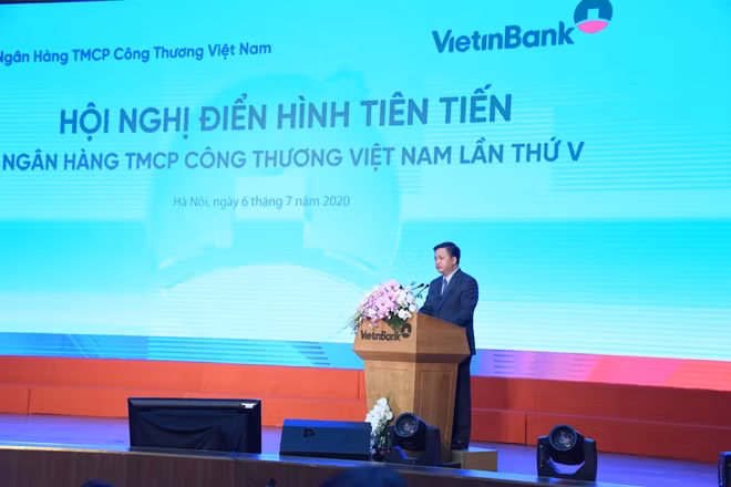 Chủ tịch HĐQT Lê Đức Thọ phát biểu khai mạc Hội nghị