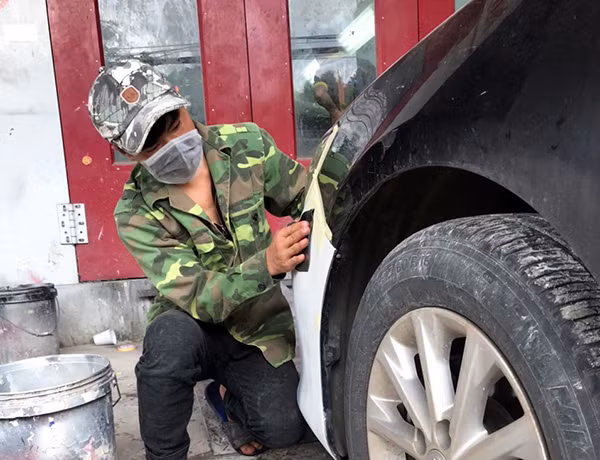 Vừ A Dơ chăm chỉ học hỏi nâng cao tay nghề