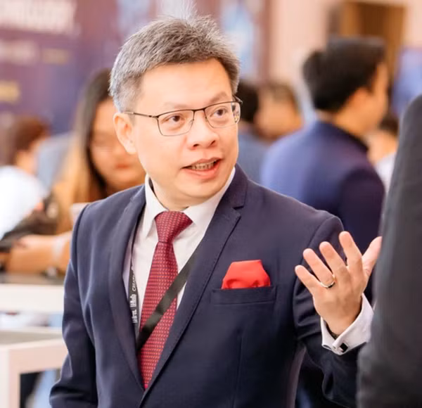 Ông Lê Quốc Vinh.