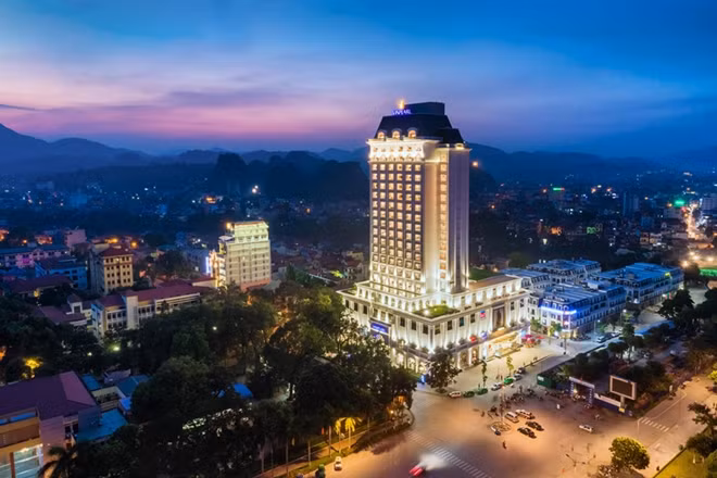 Vinpearl Hotel Lạng Sơn và Vinpearl Hotel Rivera Hải Phòng – 2 đại diện trong chuỗi khách sạn nội đô của Vinpearl có tên trong hạng mục giải thưởng Travelers' Choice Awards