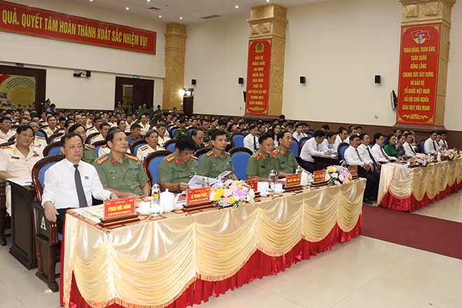 Các đại biểu tham dự Đại hội Đảng bộ Công an tỉnh Nghệ An lần thứ XIV.