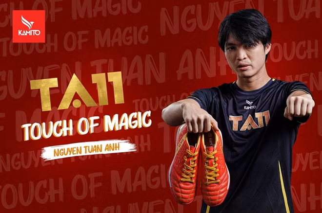 Tuấn Anh chuẩn bị ra mắt thương hiệu giày bóng đá mang tên mình.