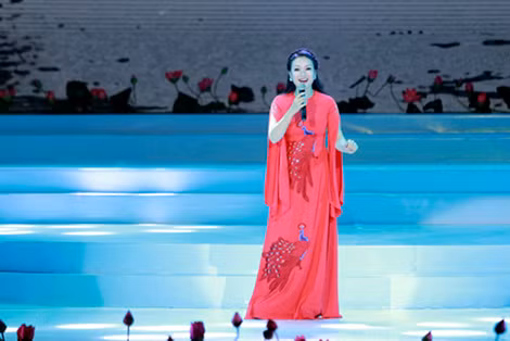 Ca sĩ Tân Nhàn nhiều năm đồng hành với các đêm nhạc của Báo CAND.