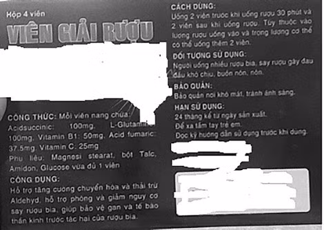 Một hộp thuốc giải rượu được quảng cáo đầy đủ công dụng và cách dùng trên bao bì. Một hộp thuốc giải rượu được quảng cáo đầy đủ công dụng và cách dùng trên bao bì.
