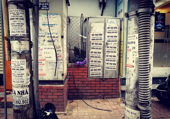 Khu vực trạm điện nằm trên phố Phạm Hồng Thái bị vây kín bởi "các nhà tài phiệt" cho vay không thế chấp.