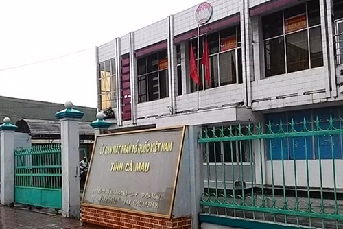 UBMTTQ Việt Nam tỉnh Cà Mau, nơi ông Trinh làm việc.