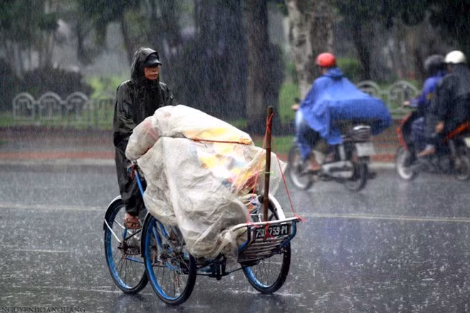 Bắc Bộ mưa giông và đón thêm không khí lạnh.