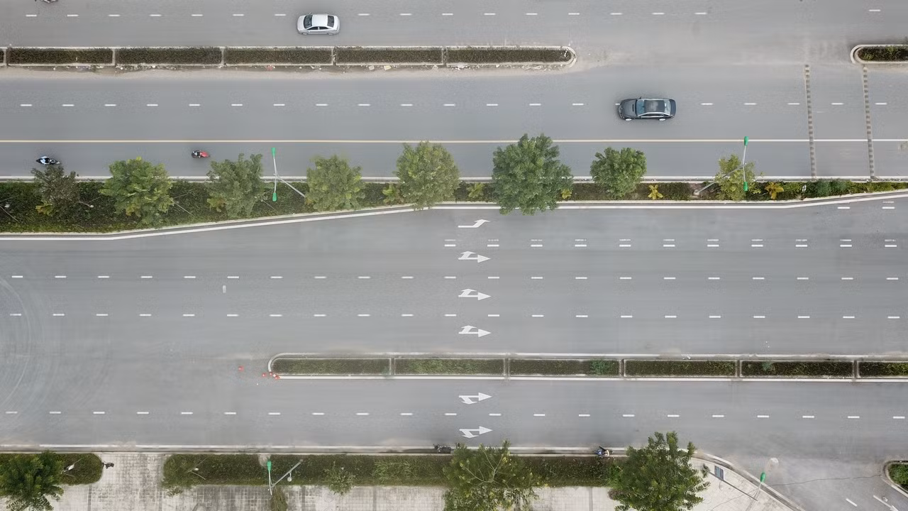 Nhìn từ trên... trời tuyến đường 10 làn xe nối hai tuyến vành đai ở thủ đô ảnh 3