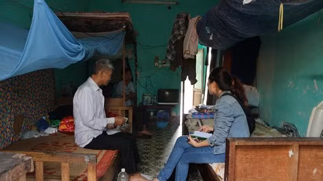 Căn phòng tuềnh toàng, chật chội của những bệnh nhân chạy thận