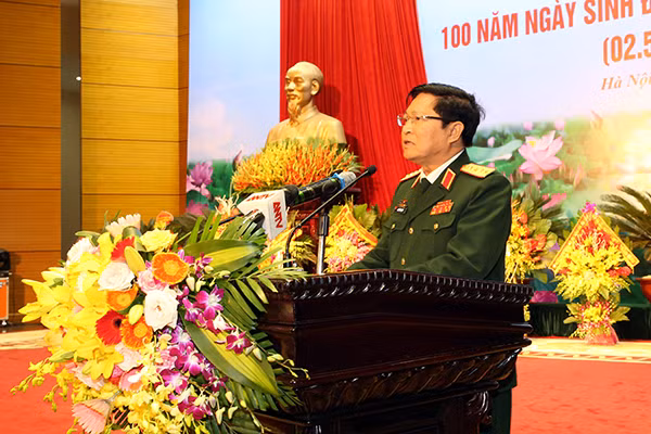 Đại tướng Ngô Xuân Lịch đọc diễn văn tại Lễ Kỷ niệm