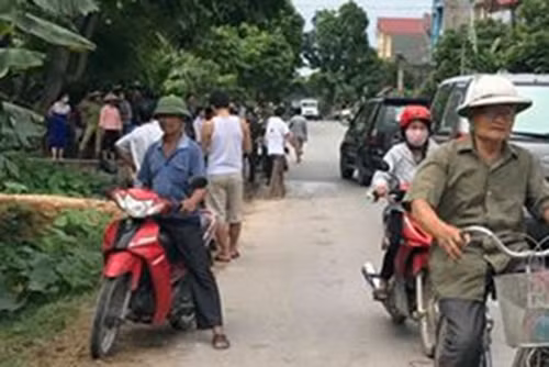 Vụ việc gây xôn xao khu dân cư. Ảnh: Đ.V.Thắng