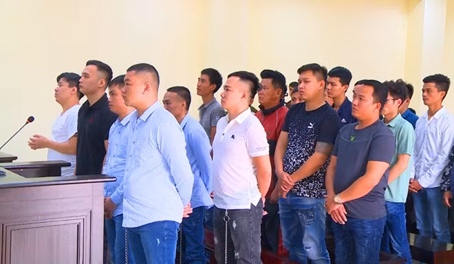Các bị cáo tại phiên tòa