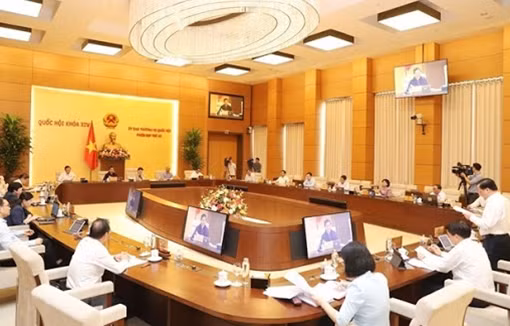 Quốc hội thông qua Nghị quyết Chương trình xây dựng luật, pháp lệnh năm 2023 ảnh 4