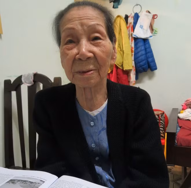 Bà Lê Thị Dinh lúc còn sống.